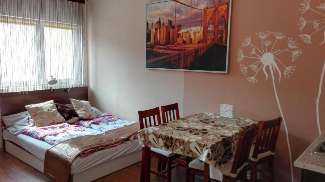 Sunshine Apartman Apartment Siófok Exterior foto